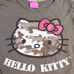 Hello Kitty t-shirt